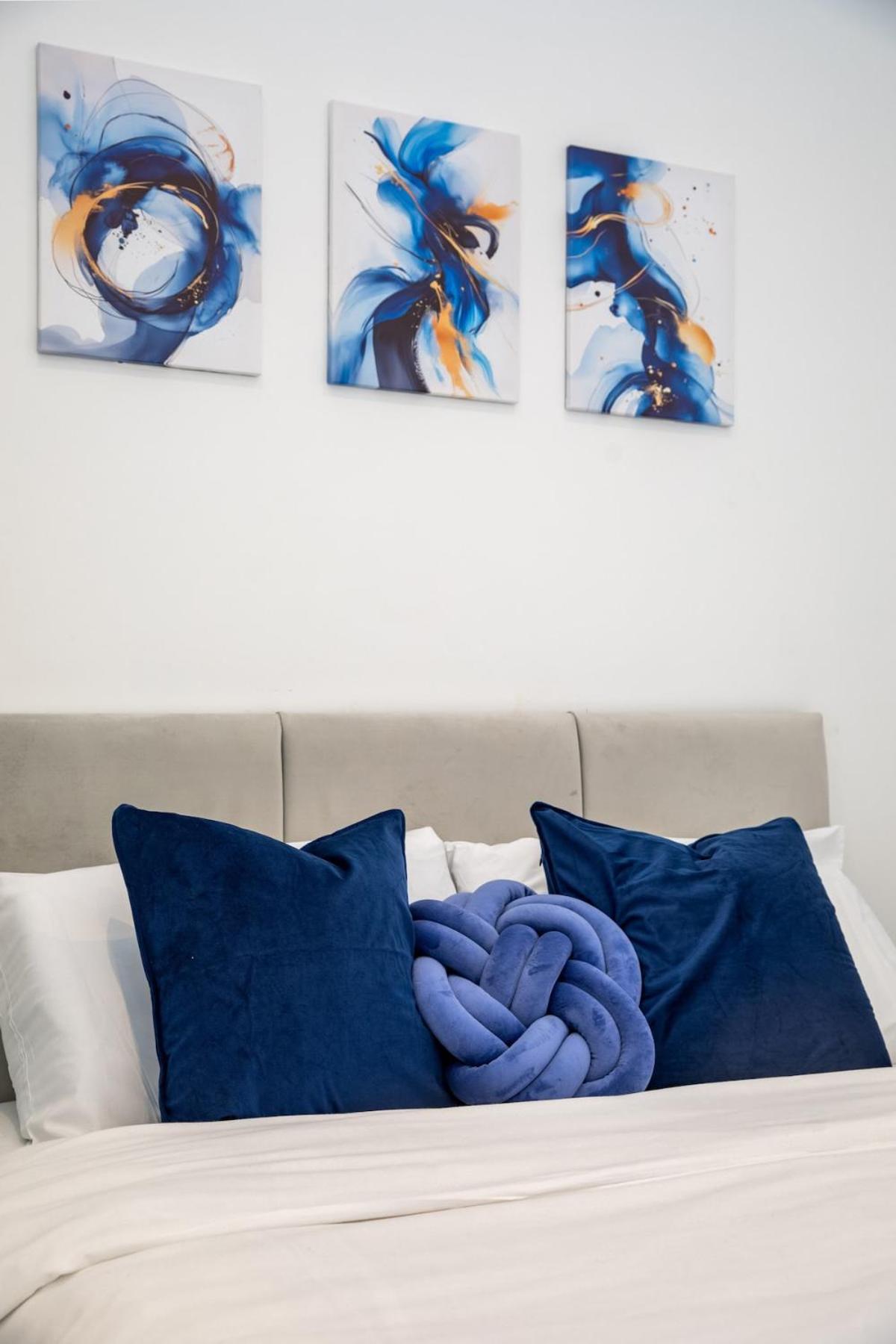 Stylish 2-Bed Flat In The Heart Of West Hampstead Apartment Londra Exterior foto